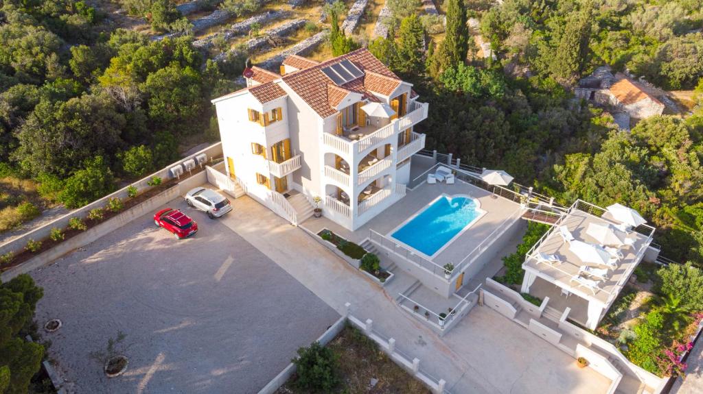 Entire Villa